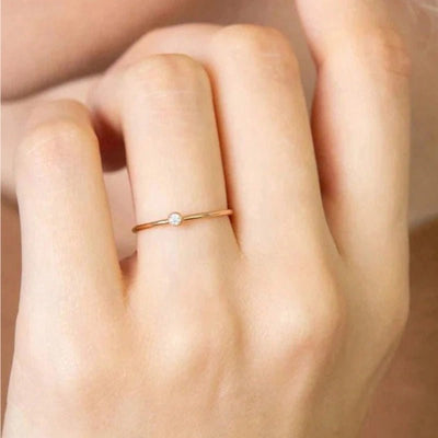 Gepersonaliseerde Klassieke Ring Voor Vrouwen Met Geboortesteen - CustomLove.nl