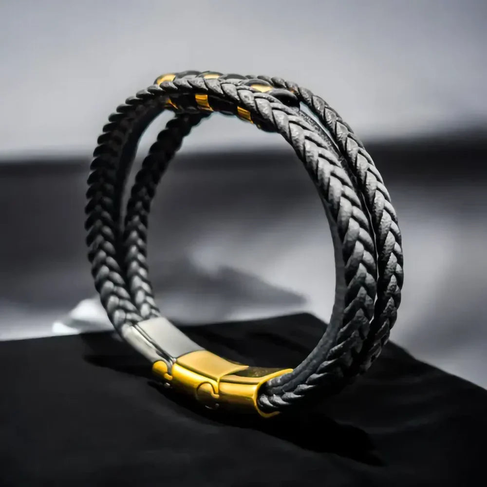 Aan Mijn Zoon – Je Loopt Nooit Alleen – Gepersonaliseerde Gevlochten Leren Armband