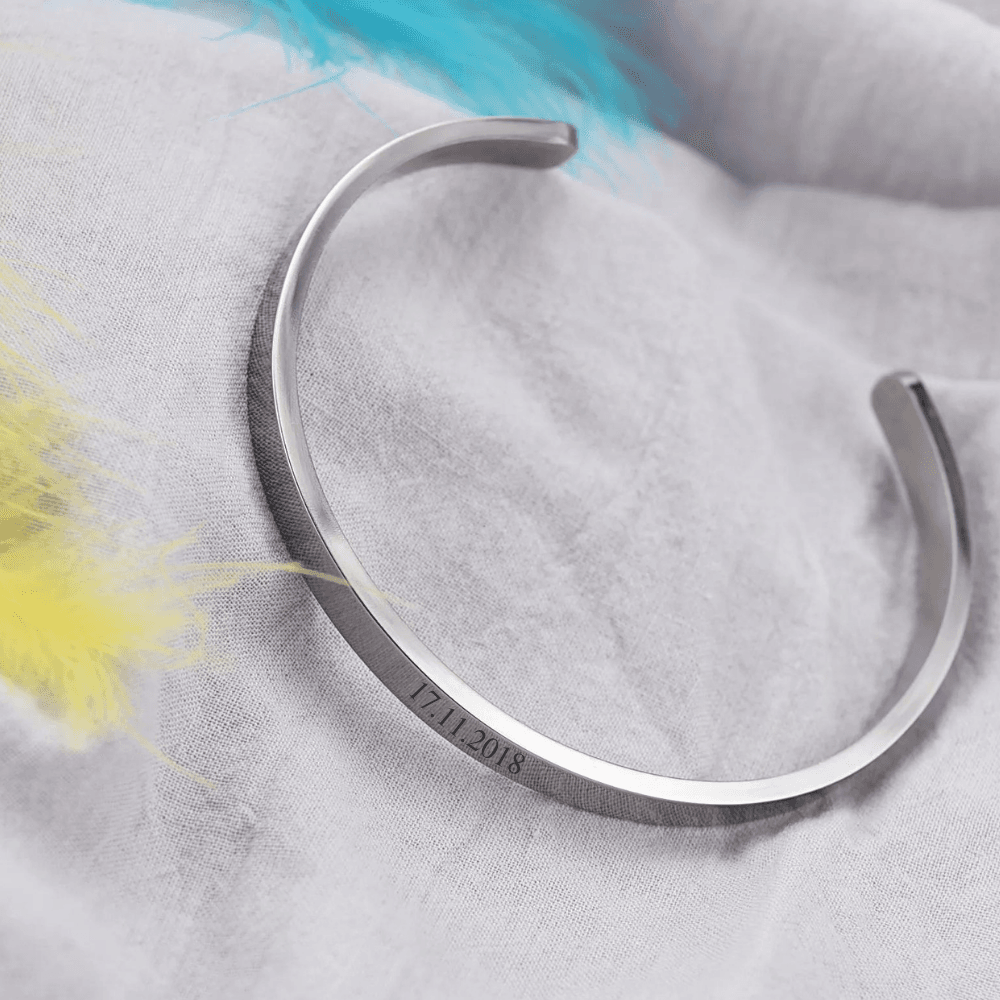 Gegraveerde Bangle Met Datum - CustomLove.nl